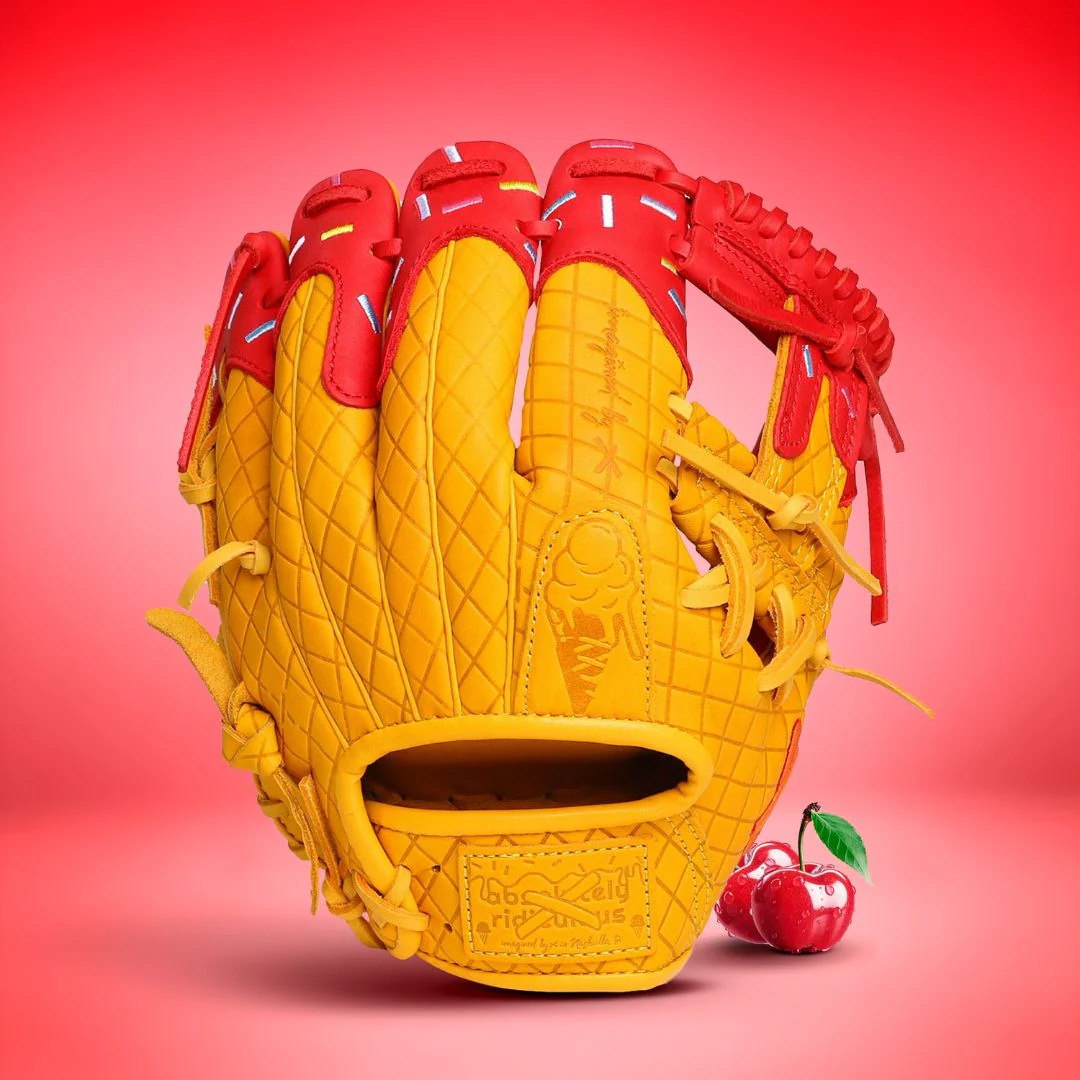 youth | cherry ice cream glove - Image 2