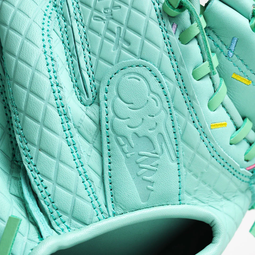 32.5" youth catcher's mitt | mint dipped - Image 6