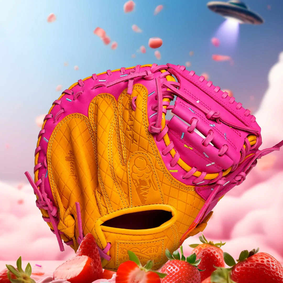 32.5" youth catcher's mitt | strawberry - Image 2
