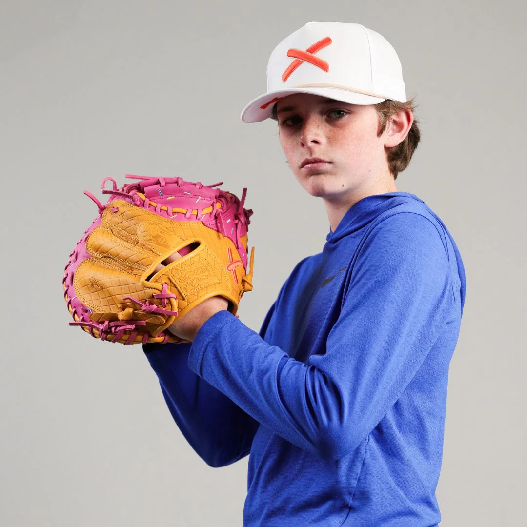 32.5" youth catcher's mitt | strawberry - Image 3