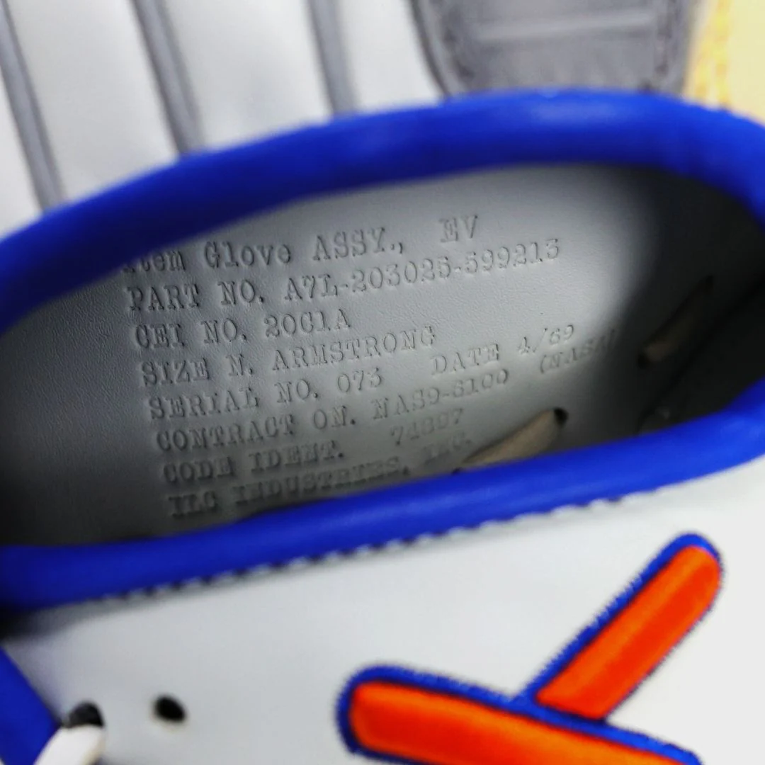 apollo 11 mission | rare edition glove (169) - Image 8