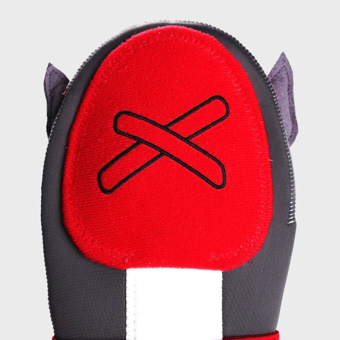 buddy bats sliding mitt | louisville bats milb collab - Image 5