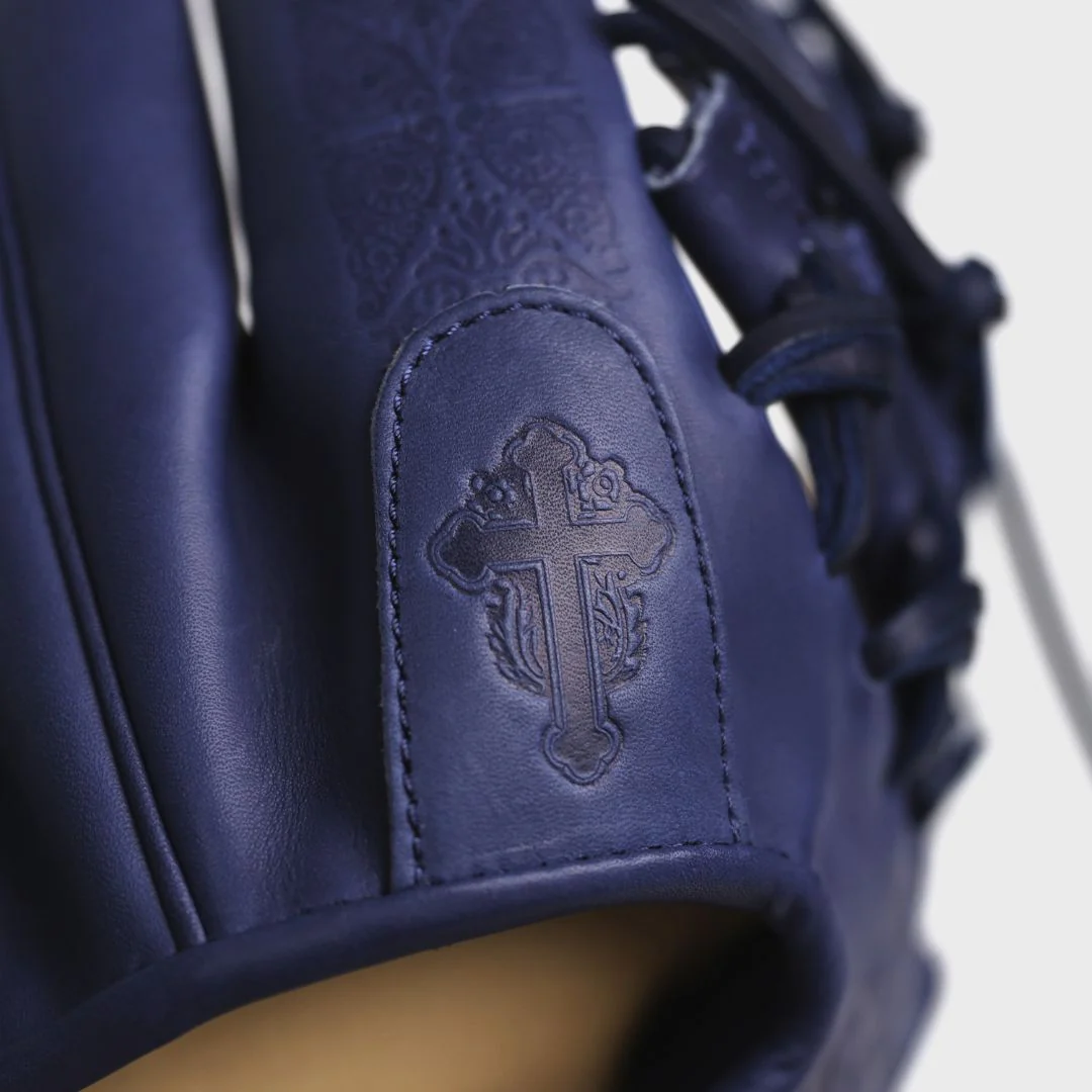 bible glove: navy binding - Image 3