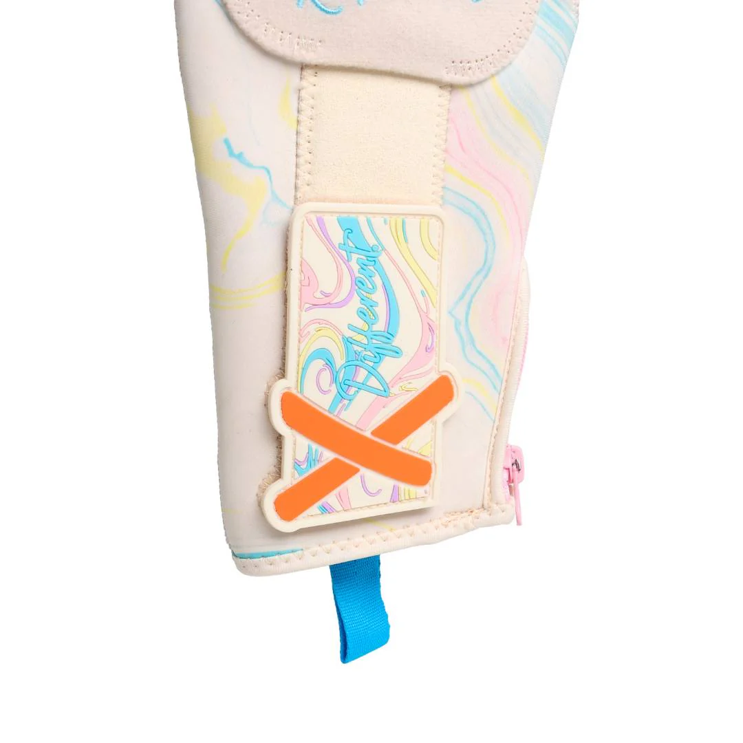 birthday cake hybrid sliding mitt - Image 5