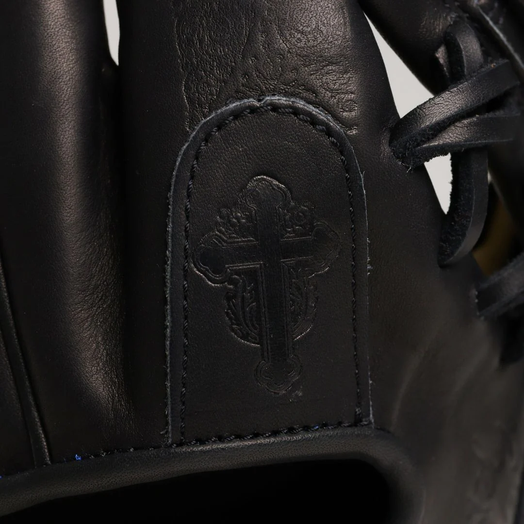 Bible Glove: Black Binding Edt. - Image 7