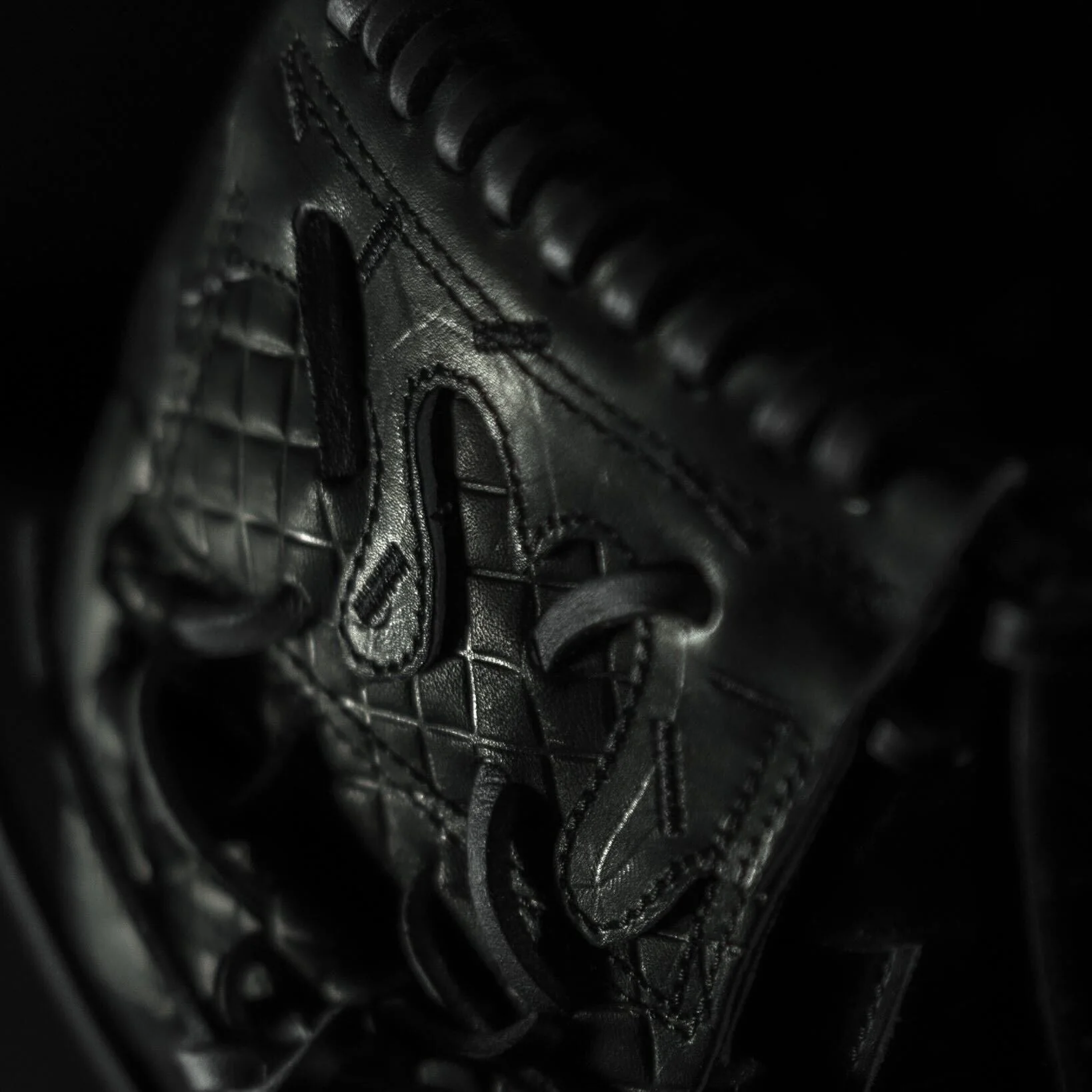 blackout ice cream glove | rare edition - Image 3