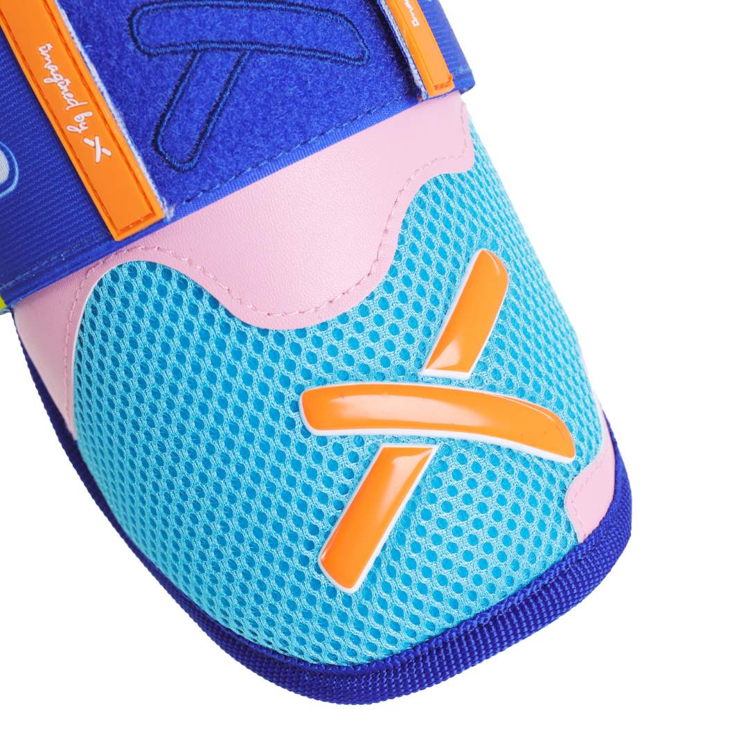 bubble gum elbow guard - Image 6