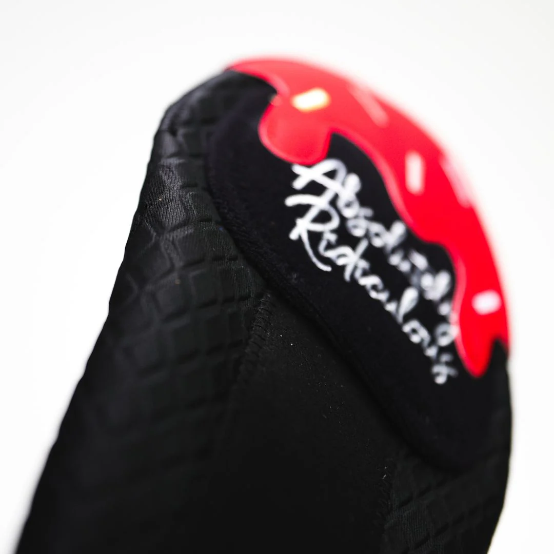 black cherry ice cream sliding mitt - Image 3
