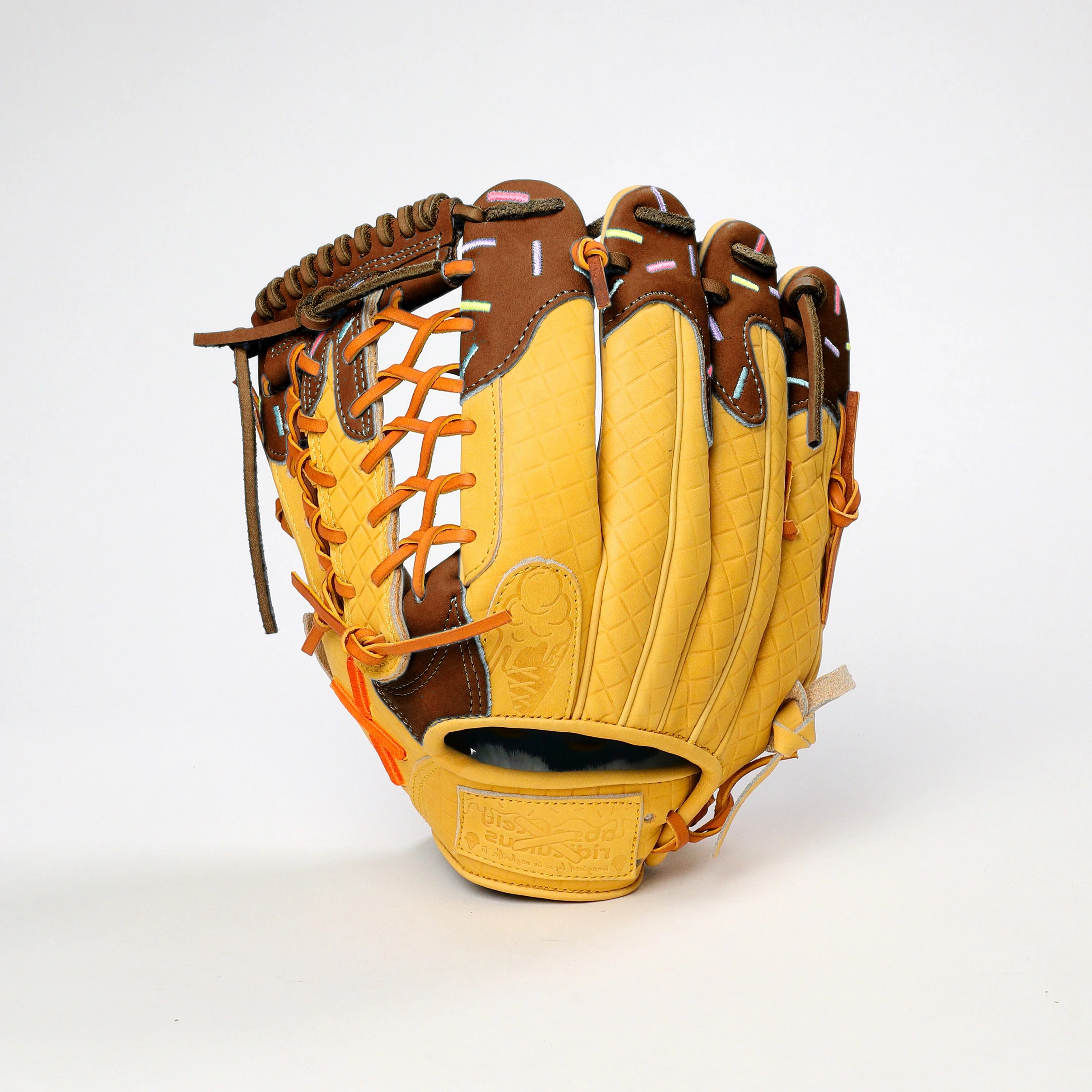 chocolate ice cream glove - Image 10