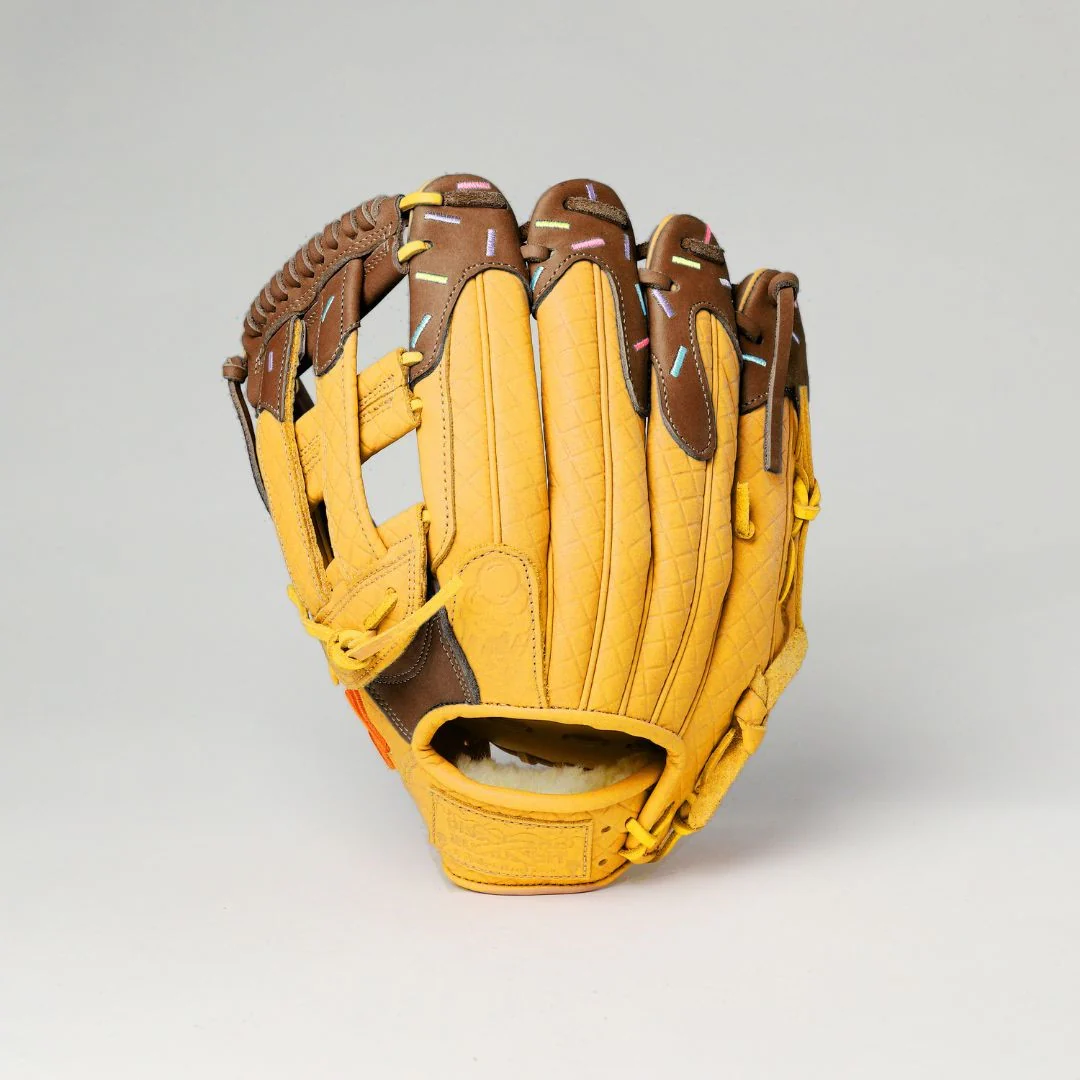 chocolate ice cream glove - Image 11