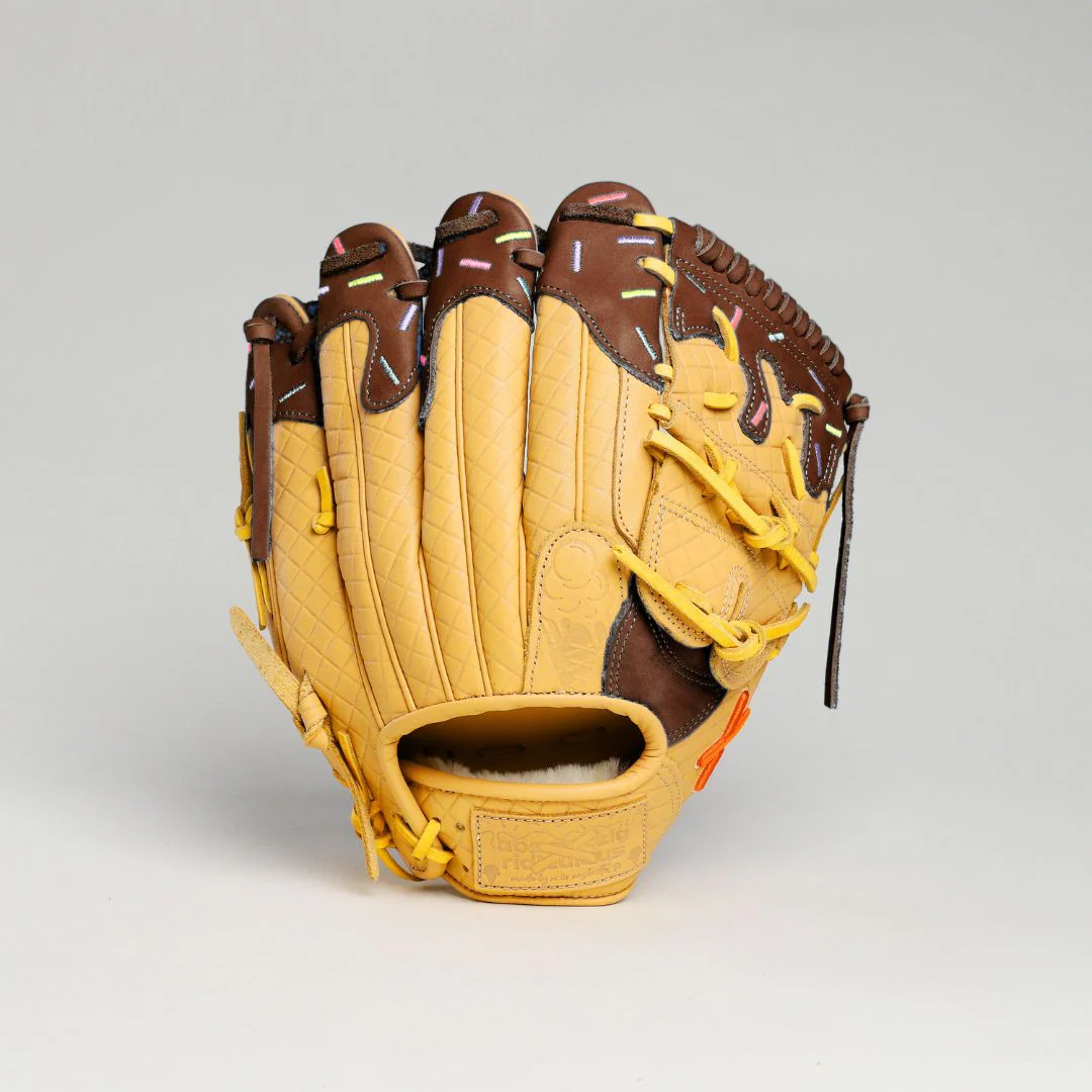 chocolate ice cream glove - Image 5