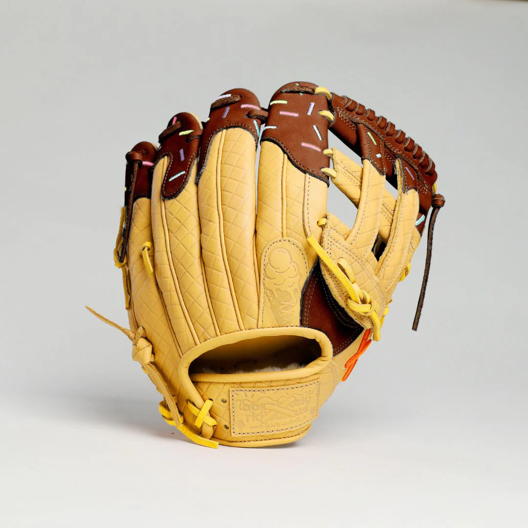 chocolate ice cream glove - Image 8