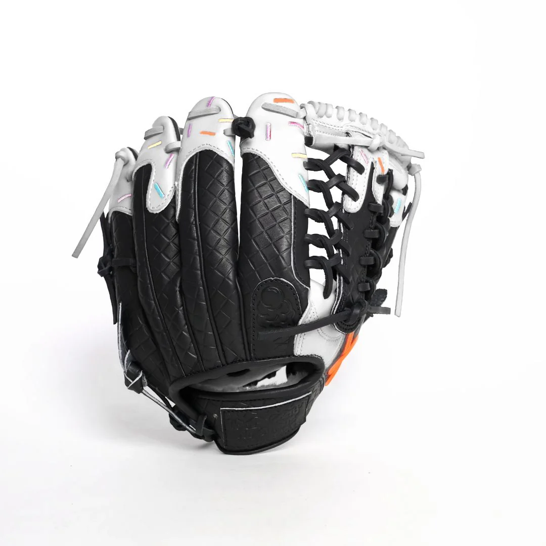 cookies & cream ice cream glove - Image 14