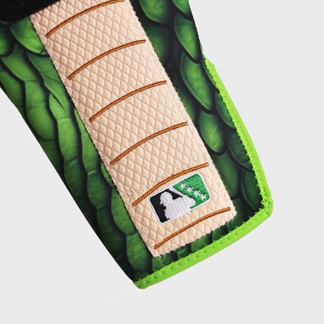 heater sliding mitt | dayton dragons milb collab - Image 3