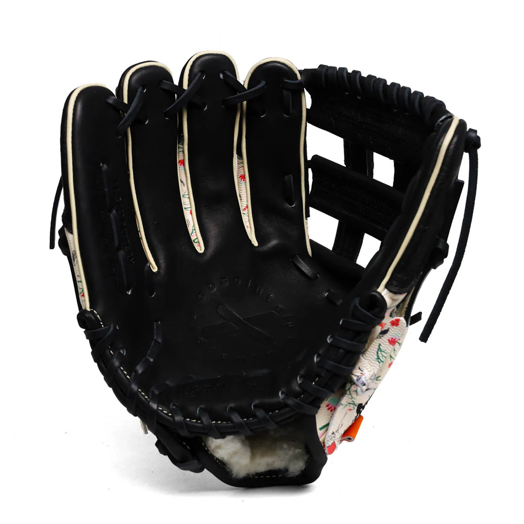 grandma's wallpaper | rare edition glove - Image 17