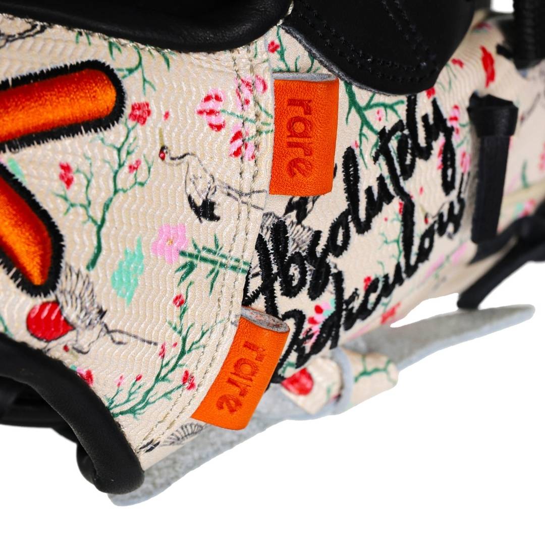 grandma's wallpaper | rare edition glove - Image 4