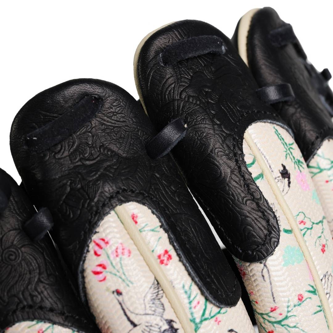 softball | grandma's wallpaper rare edition glove - Image 7