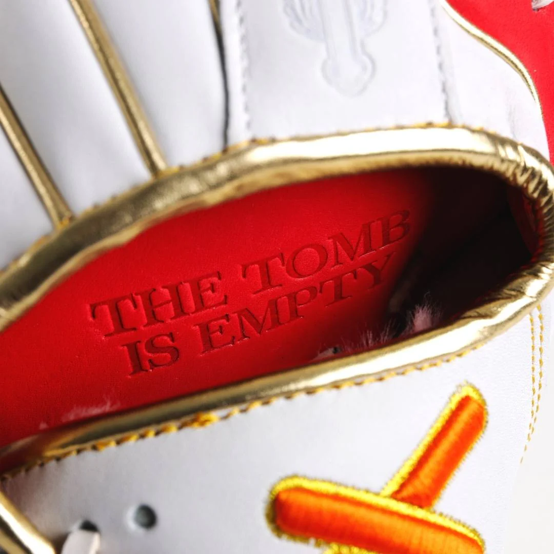 he is risen glove - Image 4