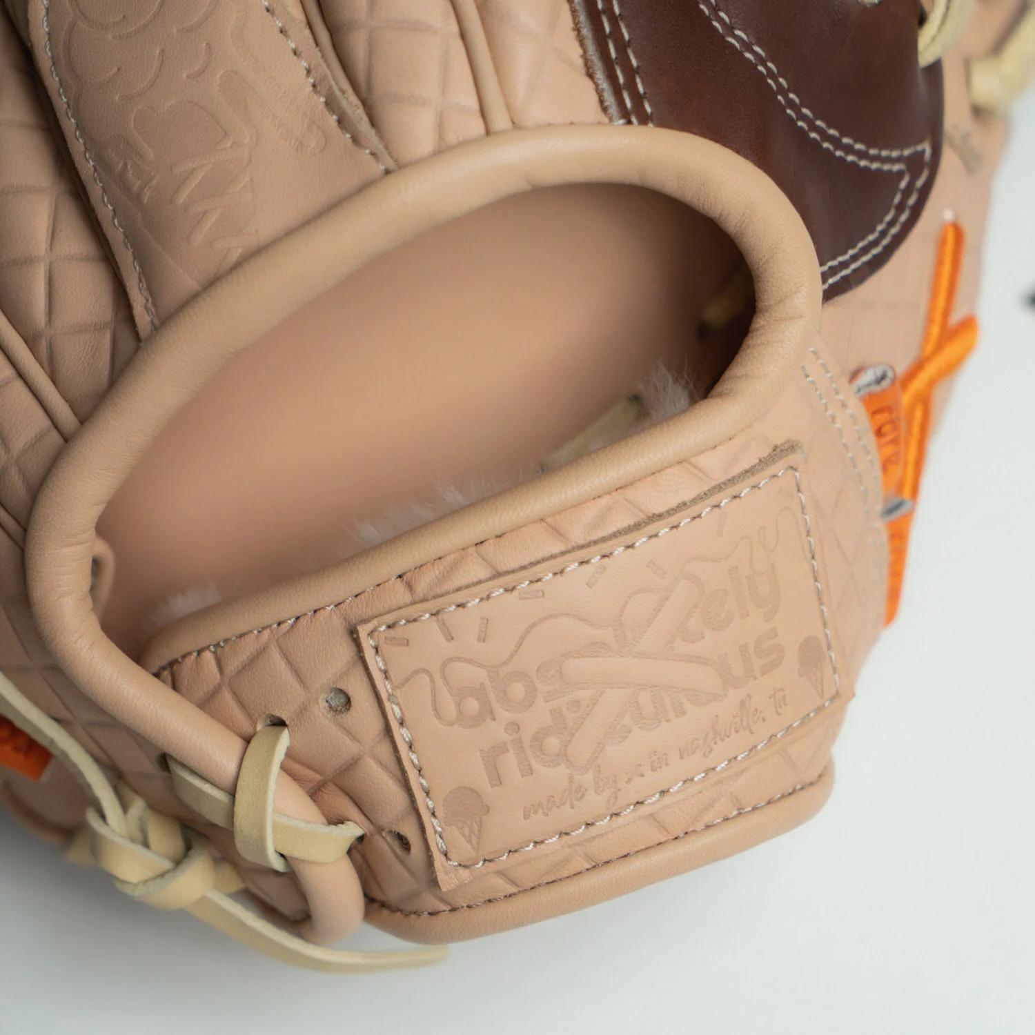 chocolate ice cream glove | rare edition - Image 5