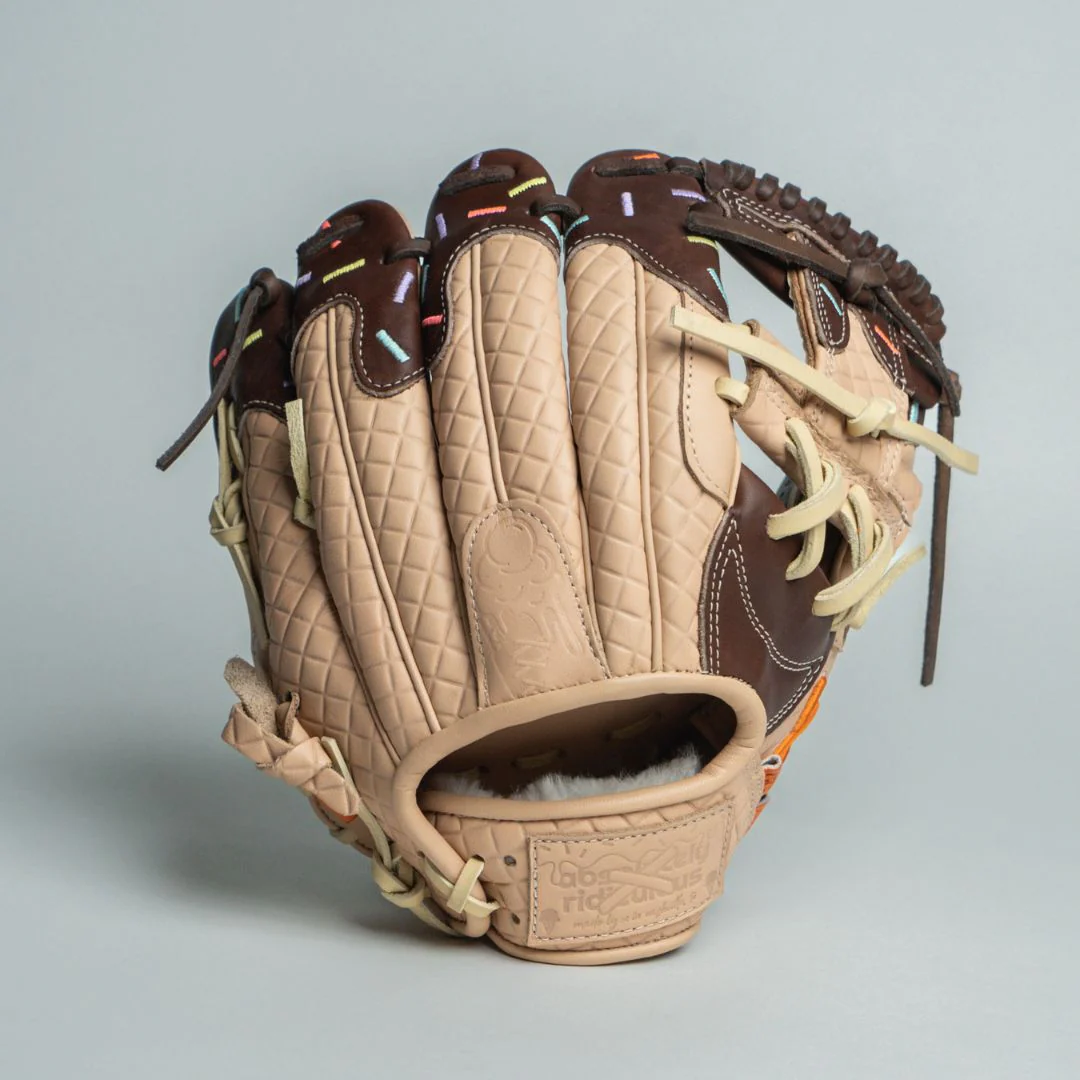 chocolate ice cream glove | rare edition - Image 8