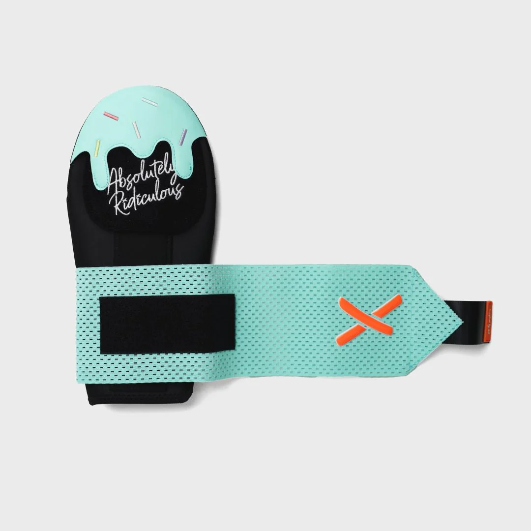 mint blackout ice cream sliding mitt - Image 3