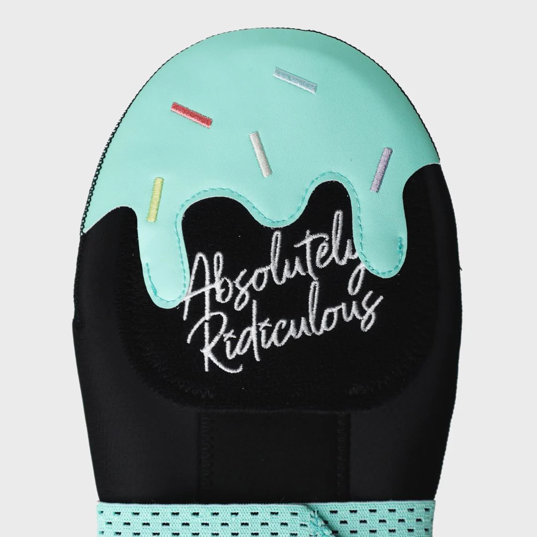 mint blackout ice cream sliding mitt - Image 6