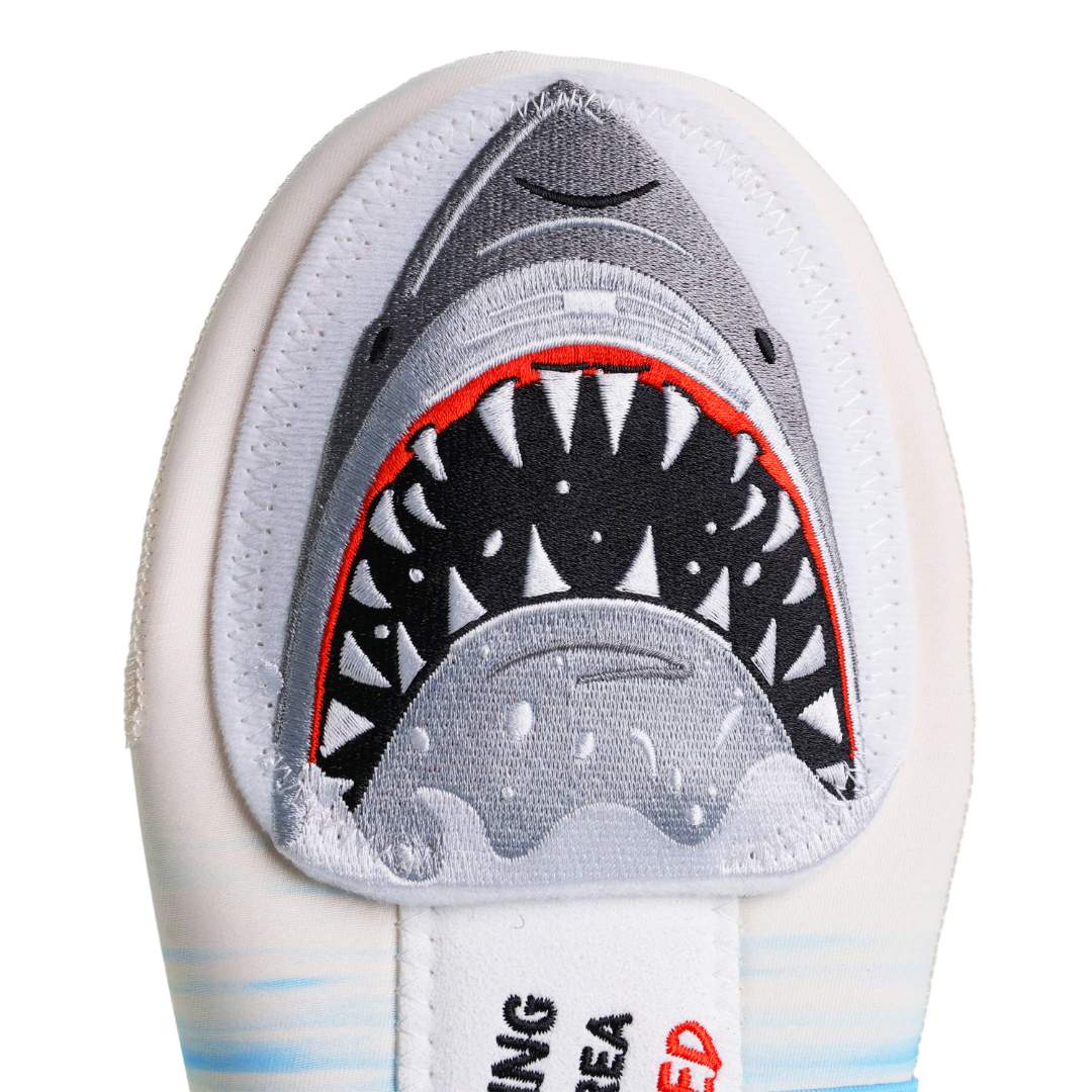 shark attack sliding mitt - Image 3