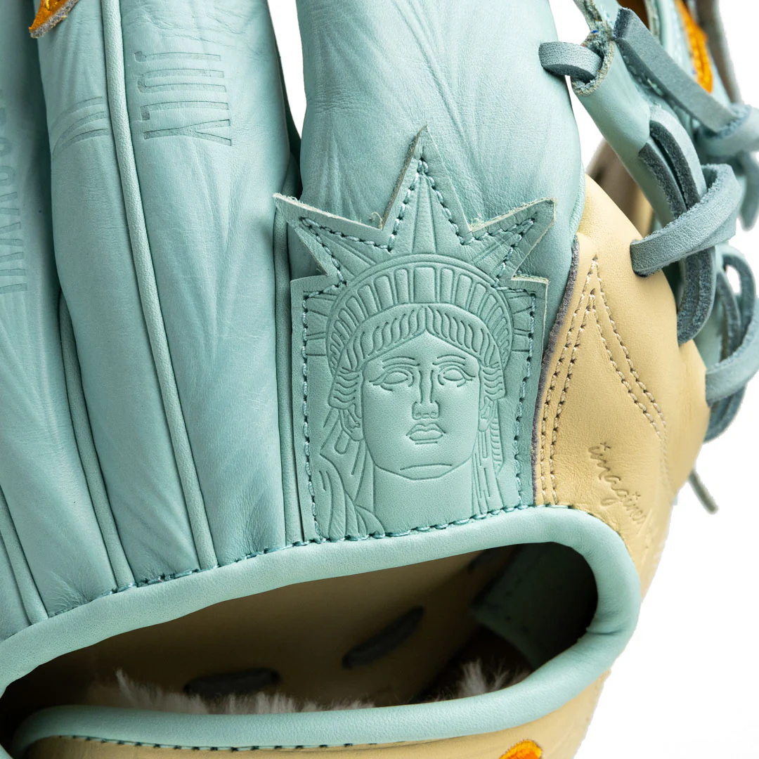 lady liberty glove - Image 15
