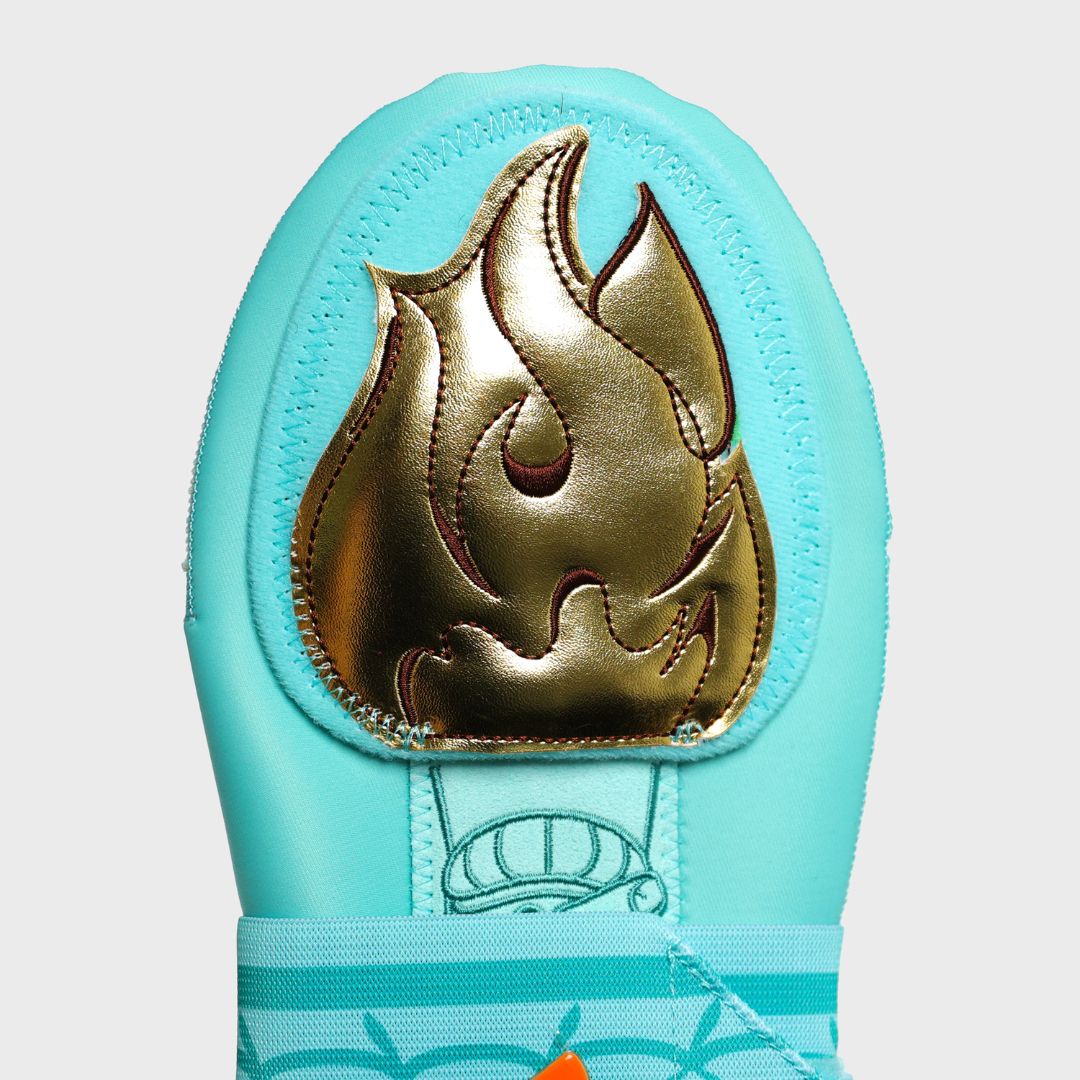 lady liberty sliding mitt - Image 7