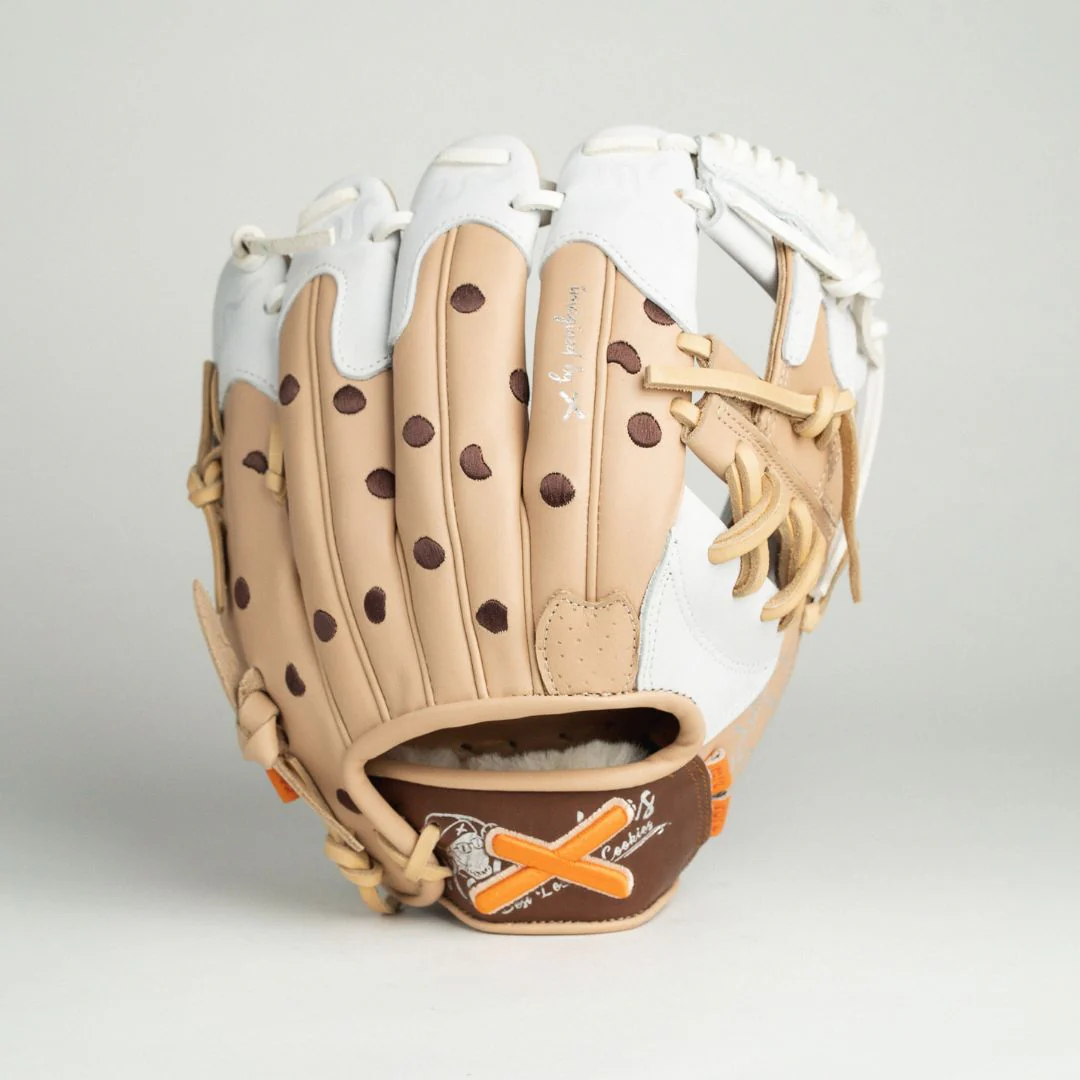 milk and cookies glove | rare edition - Image 8
