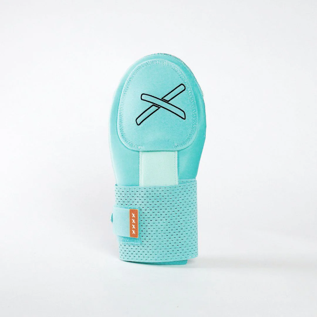 mint dipped ice cream sliding mitt - Image 3