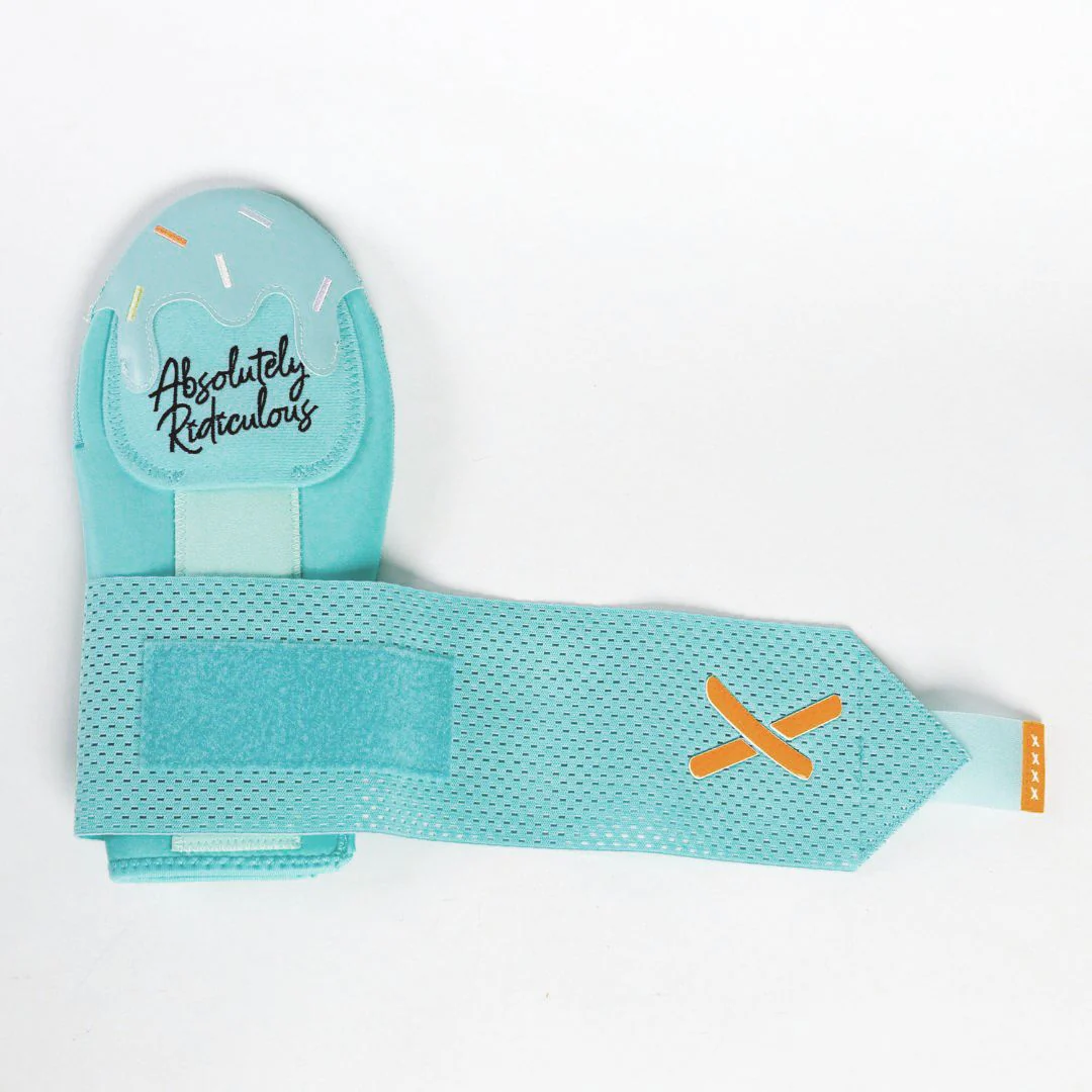 mint dipped ice cream sliding mitt - Image 6