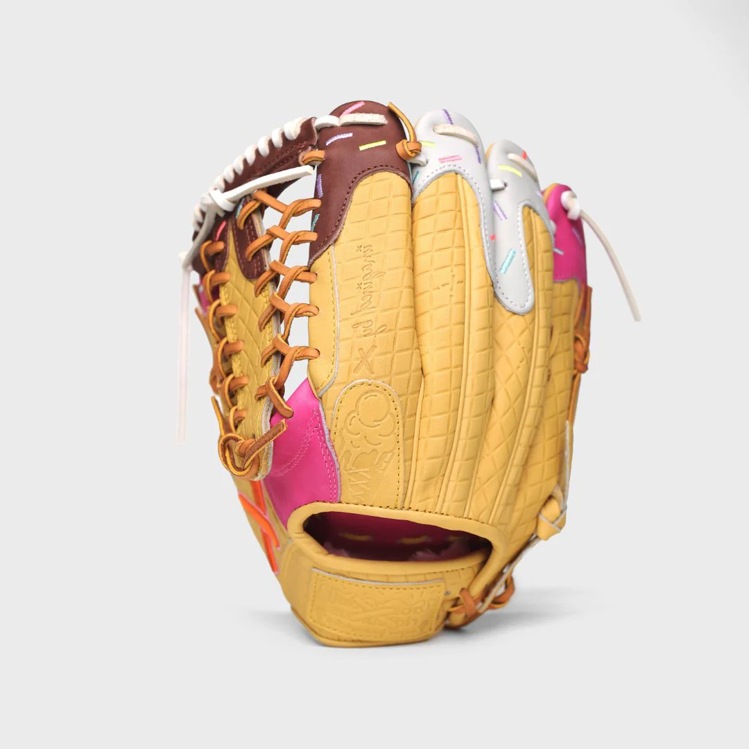 neapolitan ice cream glove - Image 11