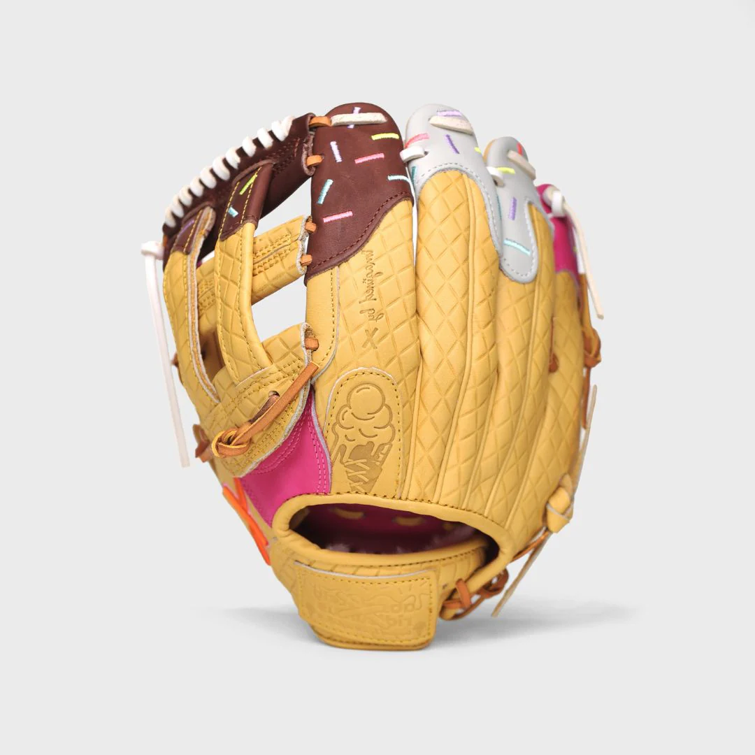 neapolitan ice cream glove - Image 9