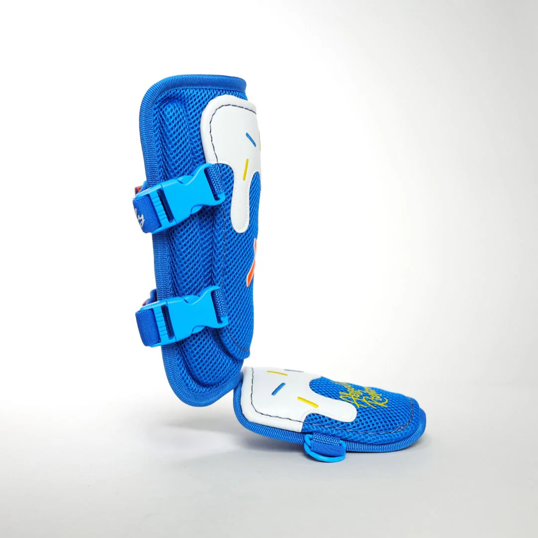 ookla blue leg guard - Image 6
