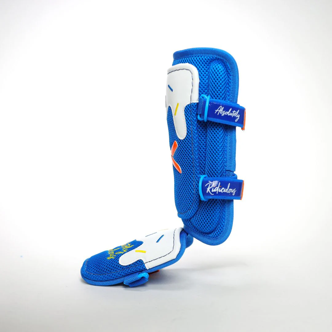 ookla blue leg guard - Image 7