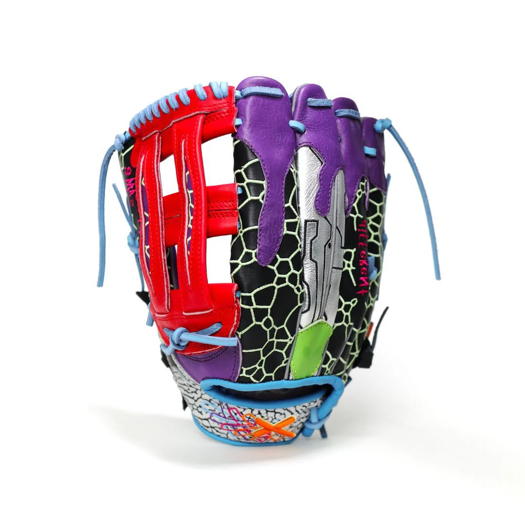 out of this world rare edition glove - Image 10