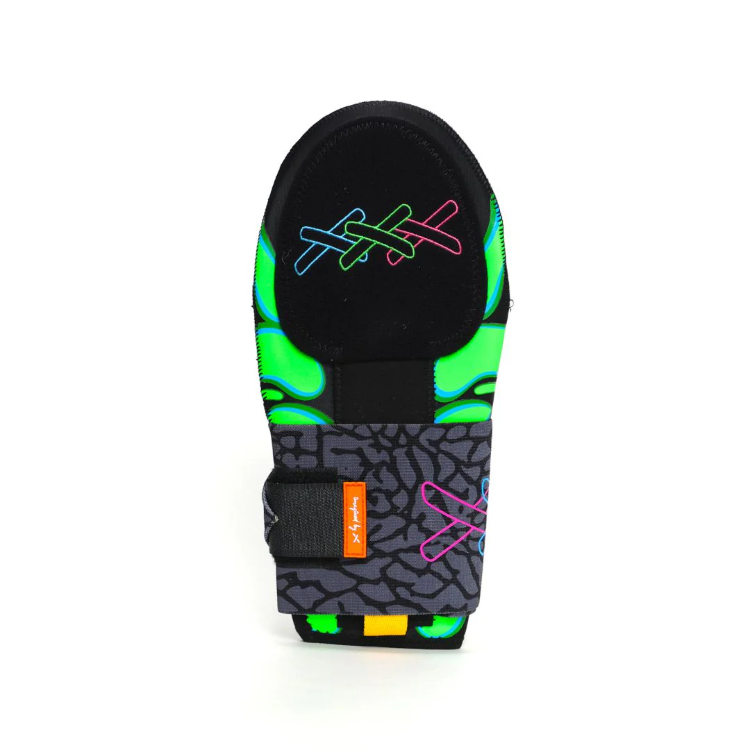 out of this world sliding mitt - Image 5