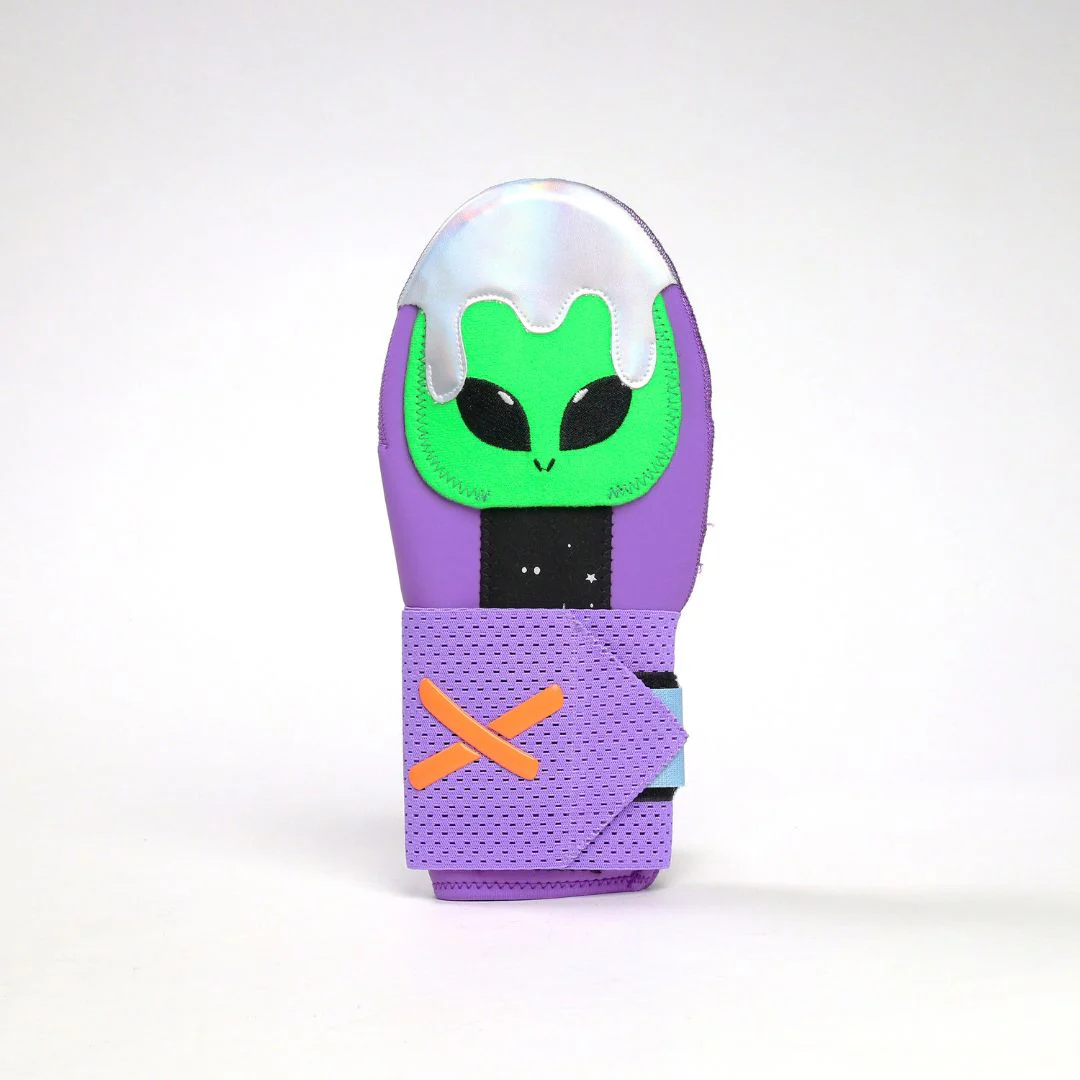 prince from outer space sliding mitt - Image 7