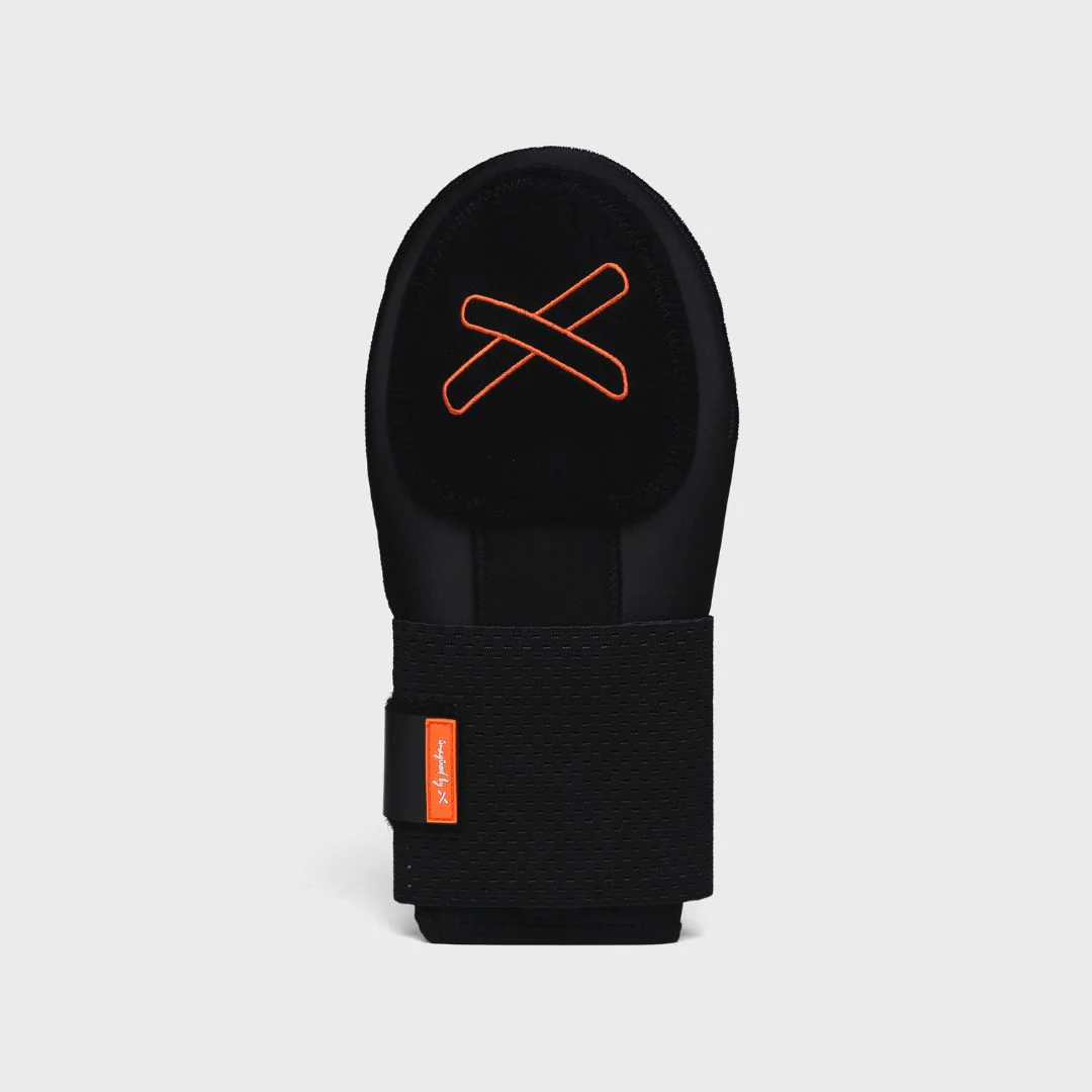 pumpkin spice ice cream sliding mitt - Image 5
