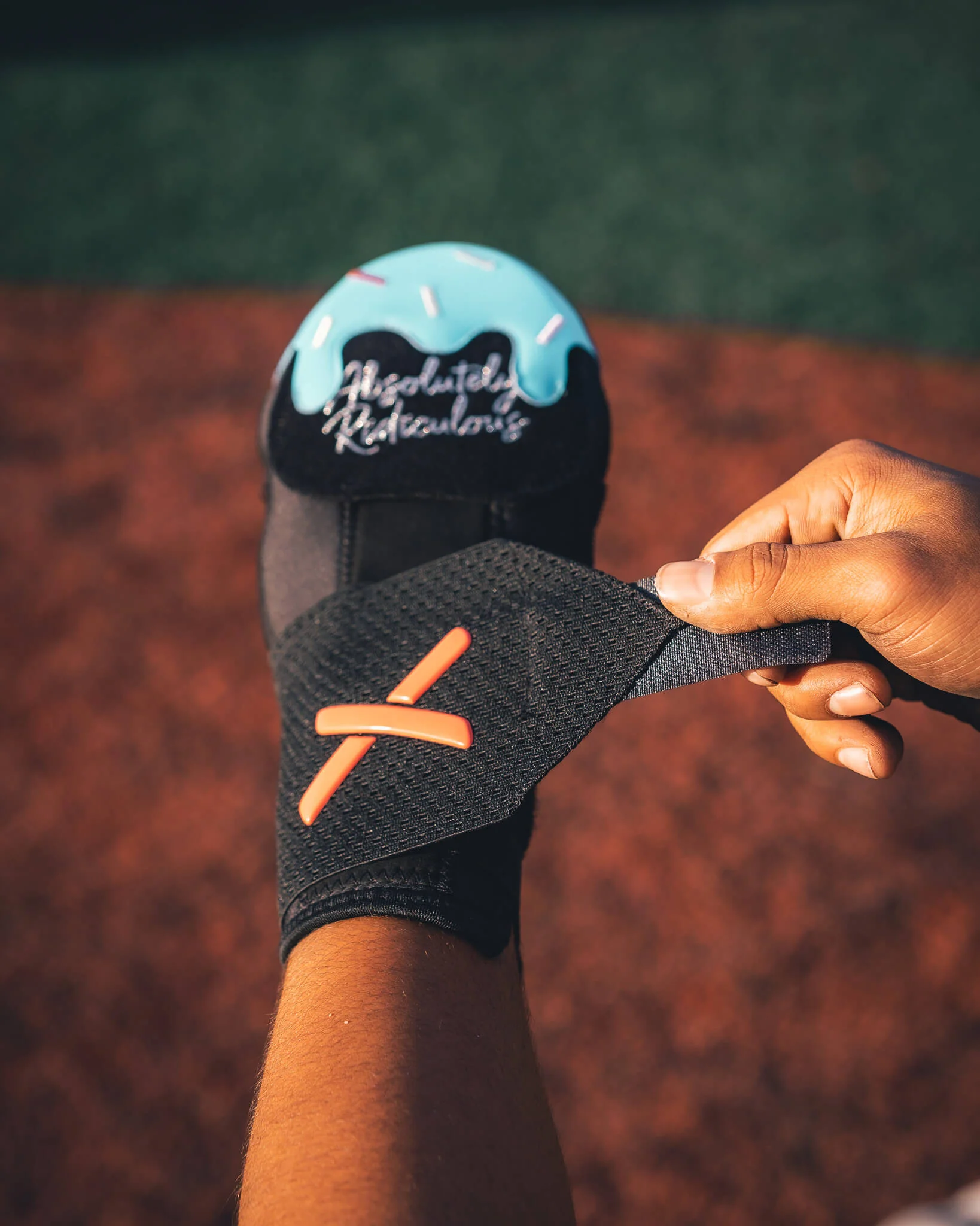 pushin' p sliding mitt - Image 8