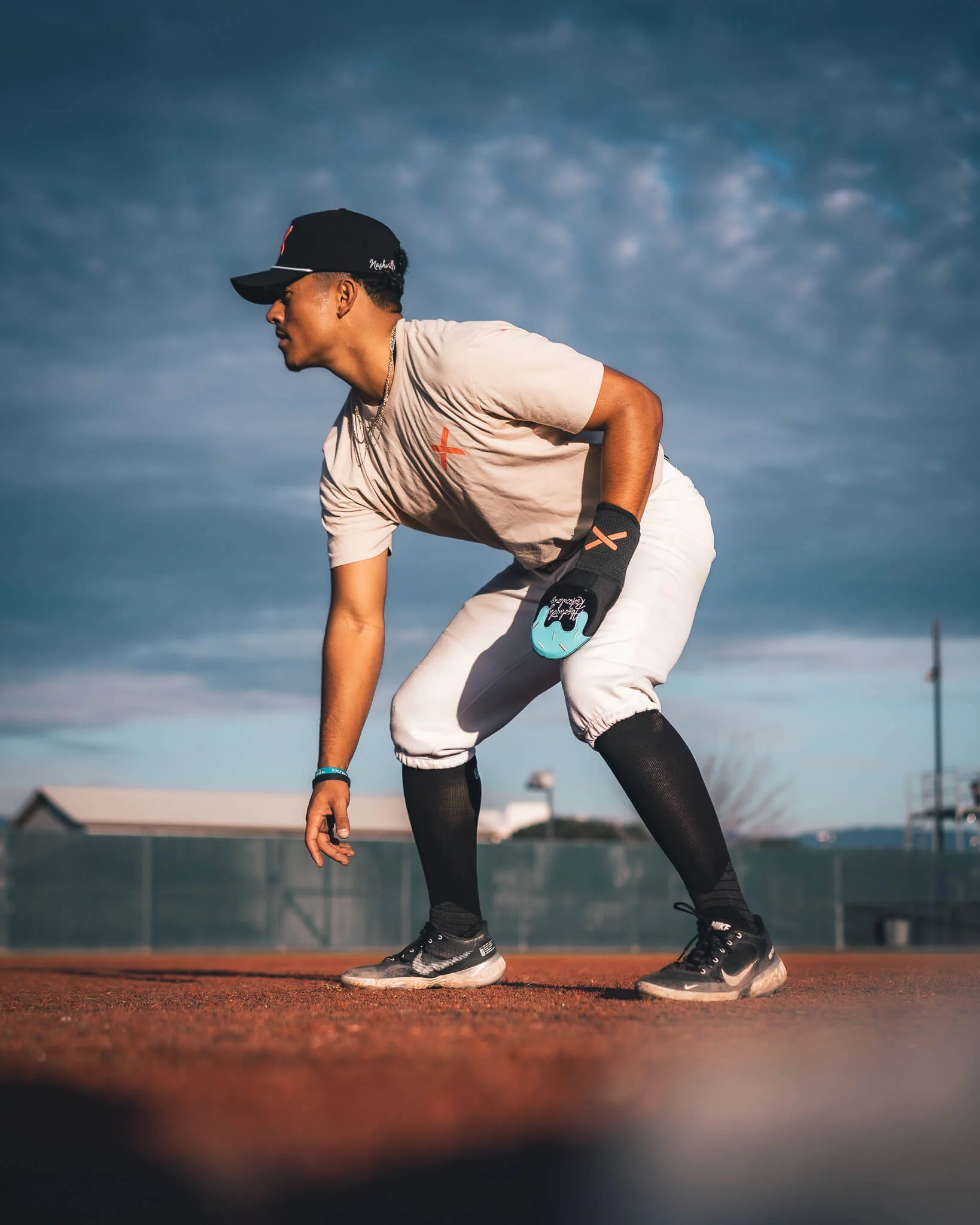 pushin' p sliding mitt - Image 9