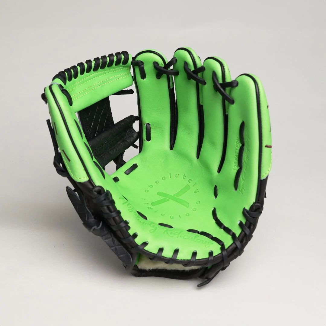 sour apple ice cream glove - Image 3