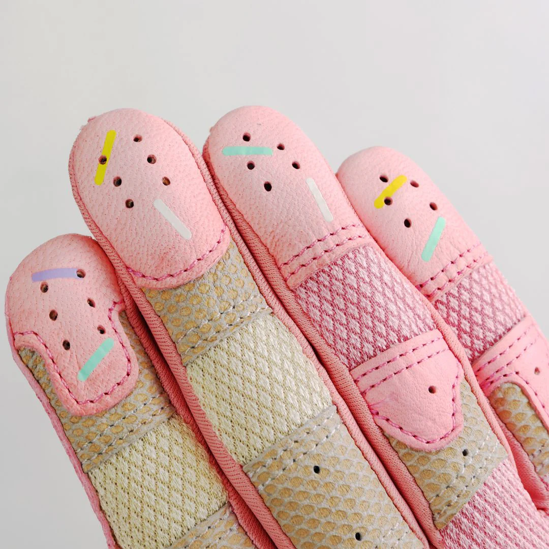 strawberry ice cream batting gloves - Image 7