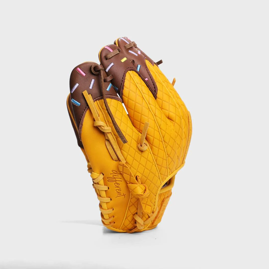 youth | chocolate ice cream glove - Image 4