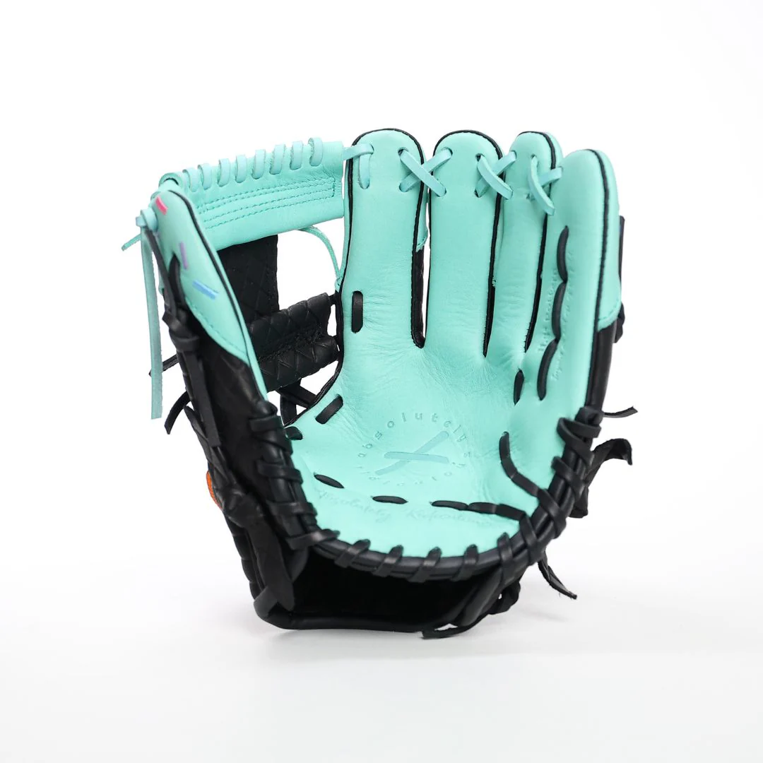 youth | mint blackout ice cream glove - Image 4
