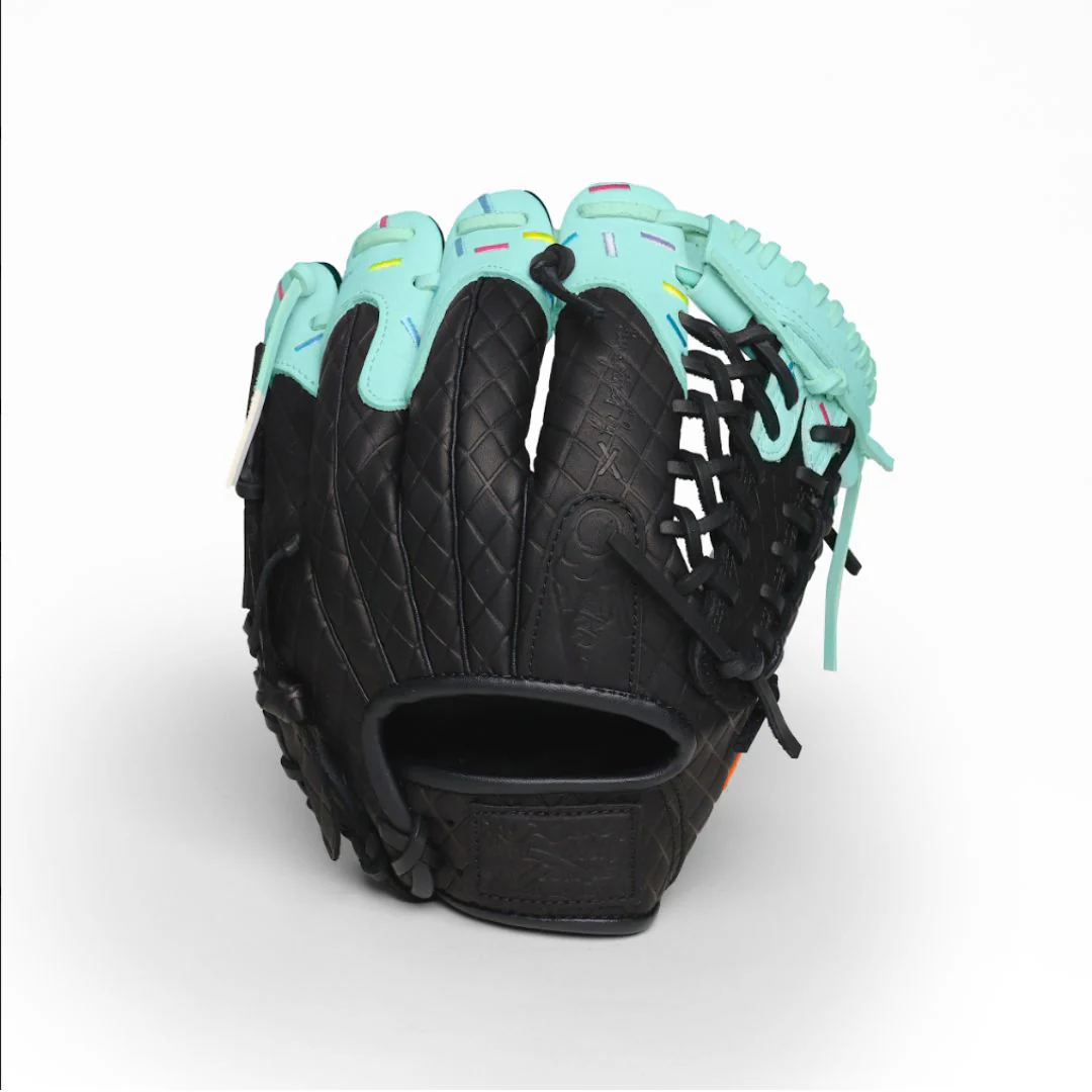 youth | mint blackout ice cream glove - Image 7