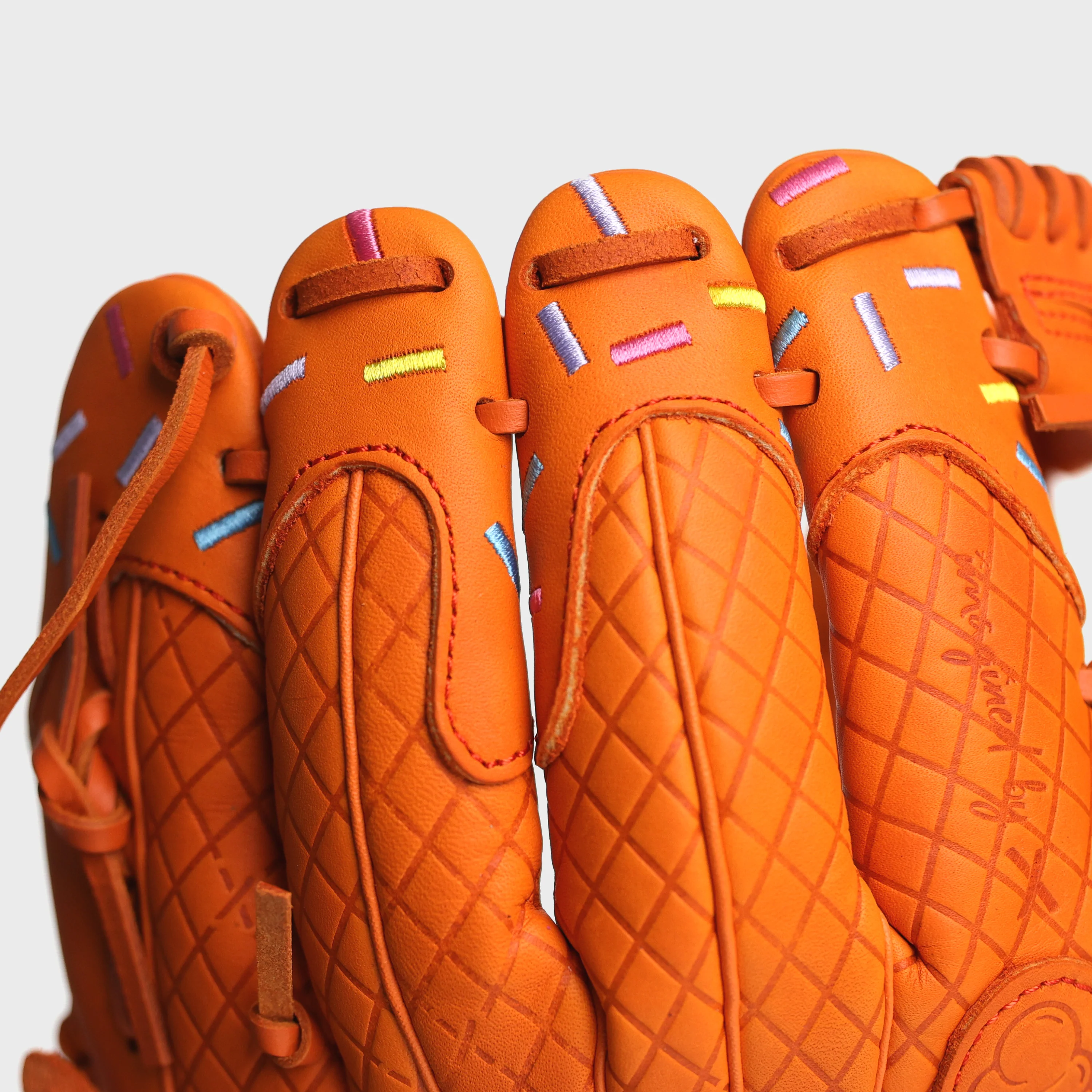 youth | pumpkin ice cream glove - Image 4