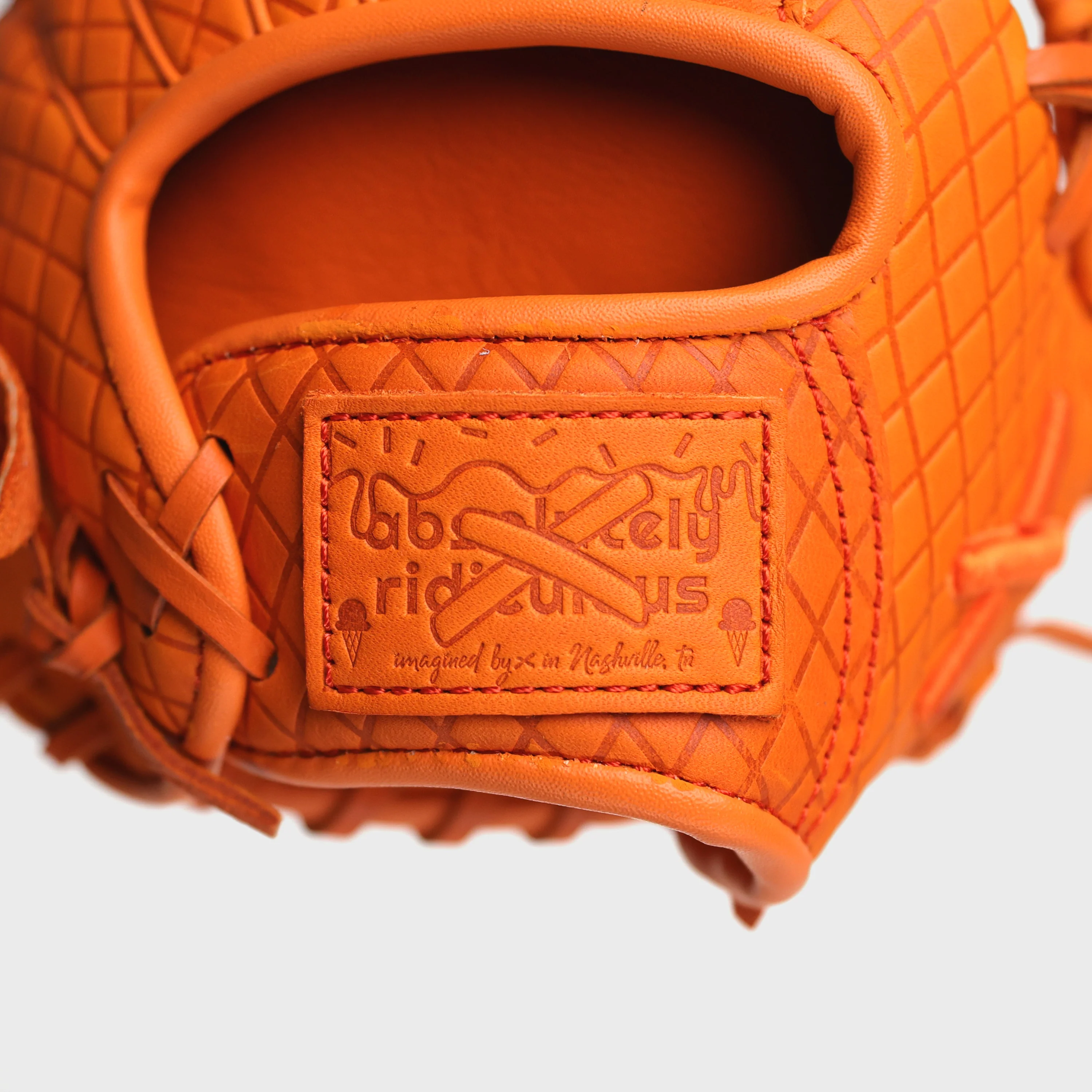 youth | pumpkin ice cream glove - Image 6