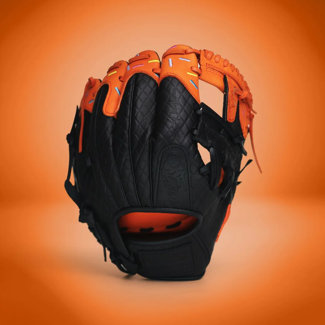 youth | pumpkin spice ice cream glove - Image 2